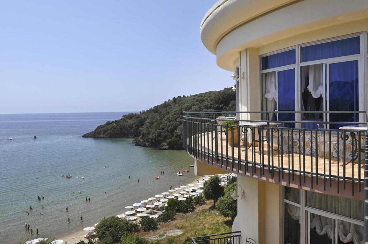 Summit Hotel Gaeta Esterno foto