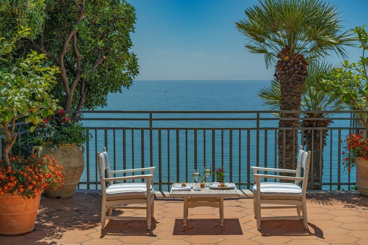 Summit Hotel Gaeta Esterno foto