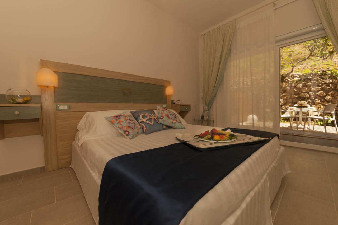 Summit Hotel Gaeta Esterno foto