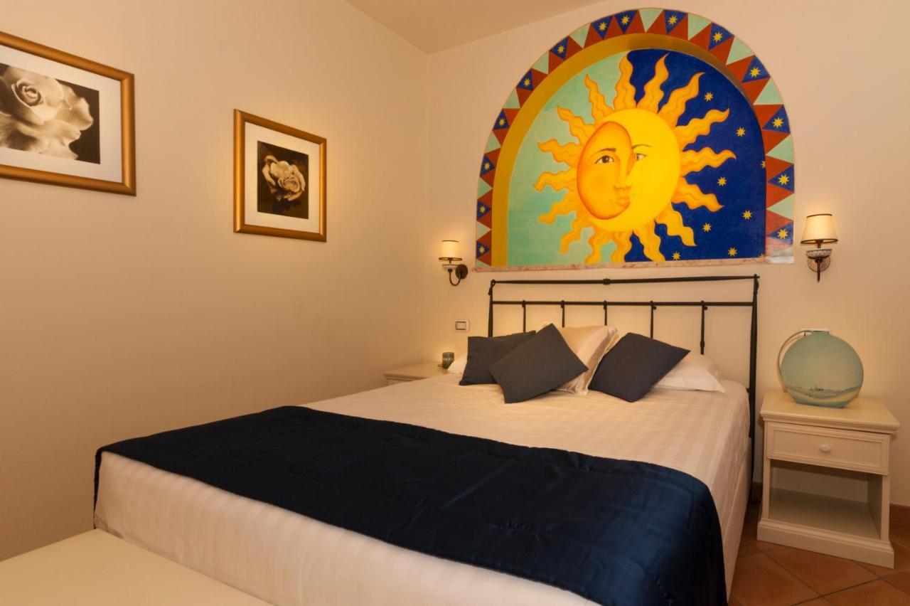 Summit Hotel Gaeta Esterno foto